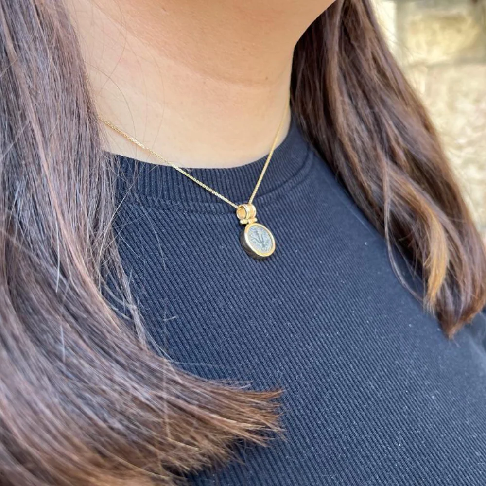 14k Gold Maccabean Coin Pendant - Image 5