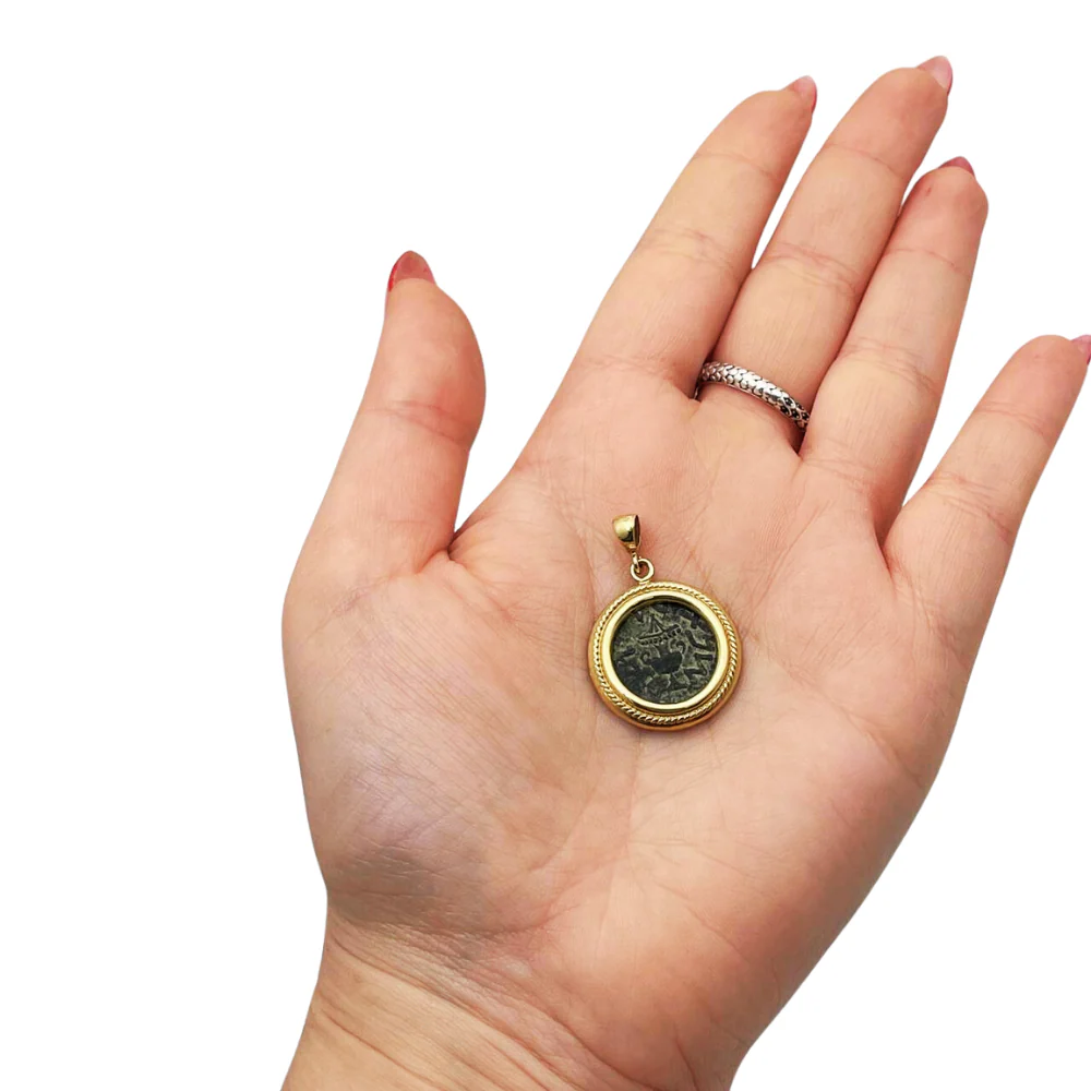 Masada Coin Pendant in 14K Gold with Spiral Frame Border - Image 4