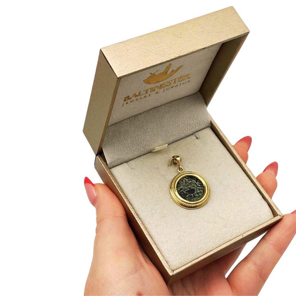 Masada Coin Pendant in 14K Gold with Spiral Frame Border - Image 6