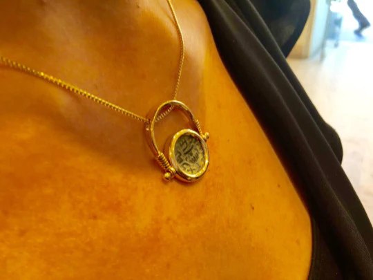14k Gold Ancient Masada Coin Ring-cum-Pendant - Image 5