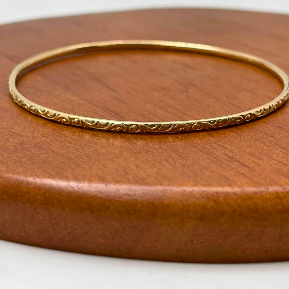 14K Gold Moroccan Bangle - Thin with Etched Design - Image 3