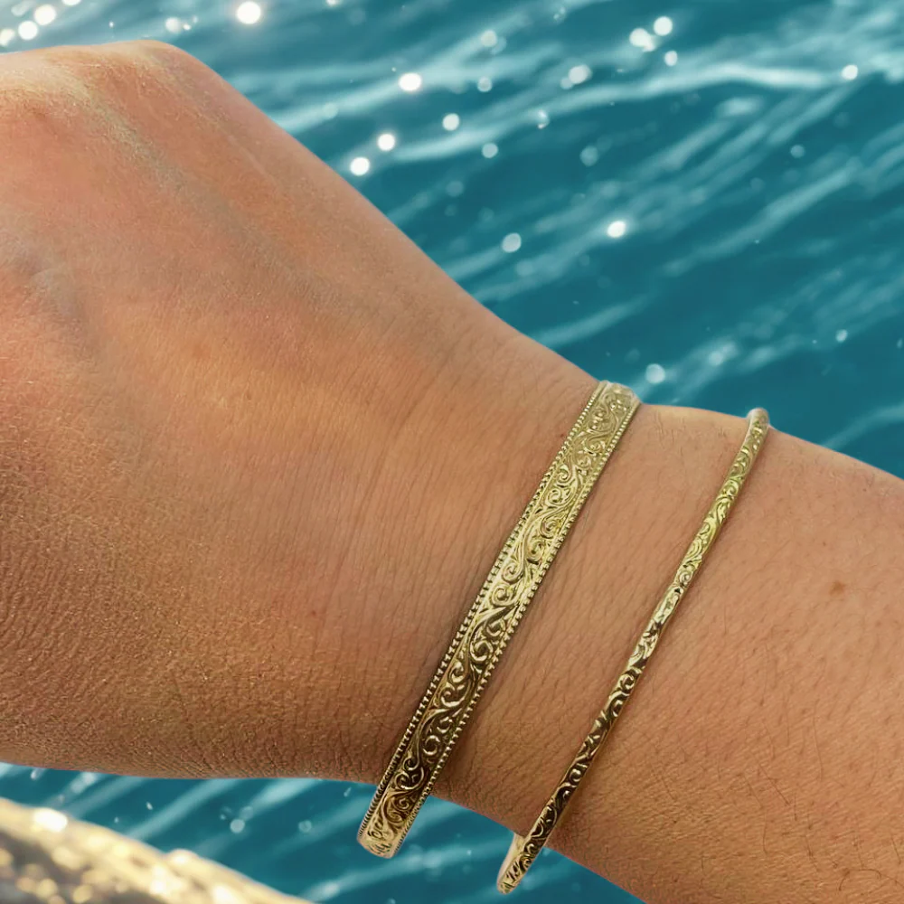 14K Gold Moroccan Bangle - Thin with Etched Design - Image 7