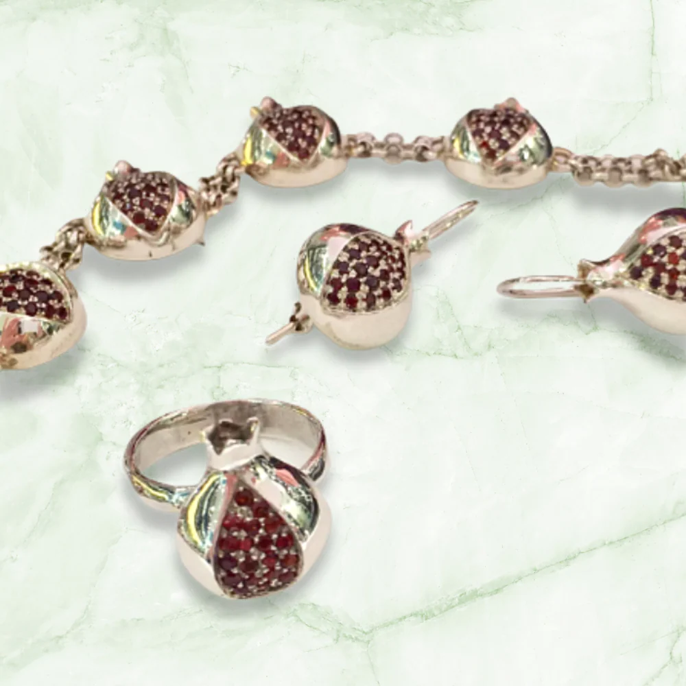 Sterling Silver Garnet Pomegranates Chain Link Bracelet - Image 5