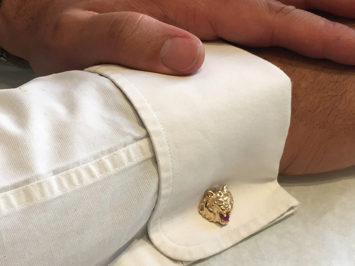 Lion of Judah Ruby Cufflinks in 14k Gold - Image 7