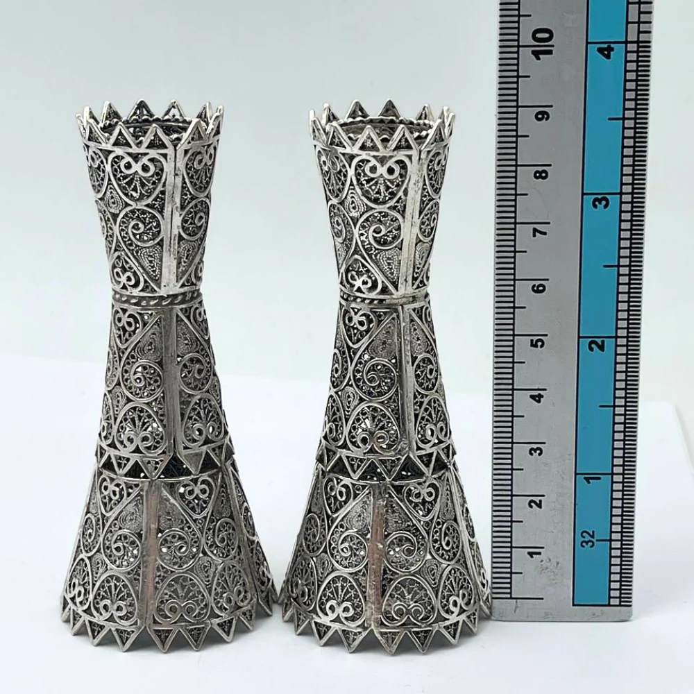 Silver Yemenite Filigree Candlesticks - Set of 2 with Ridged Edging - Image 7