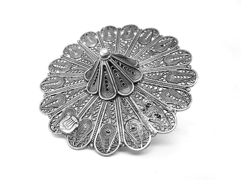 Sterling Silver Broad Flower Filigree Dreidel - Image 3