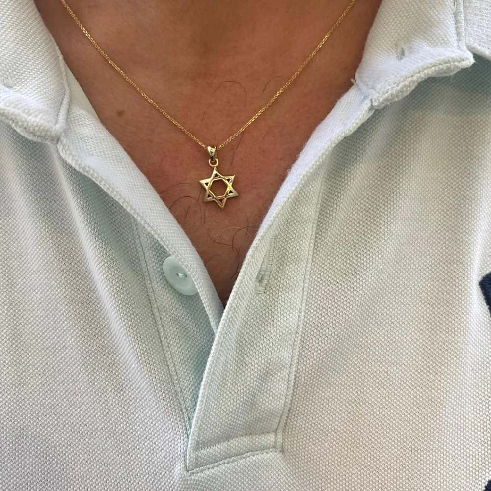 14K Gold Curved 3D Star of David Pendant - Image 3