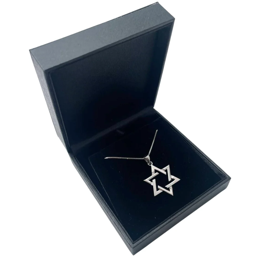 14k Gold Star of David Pendant with a Cutout Design - Image 10