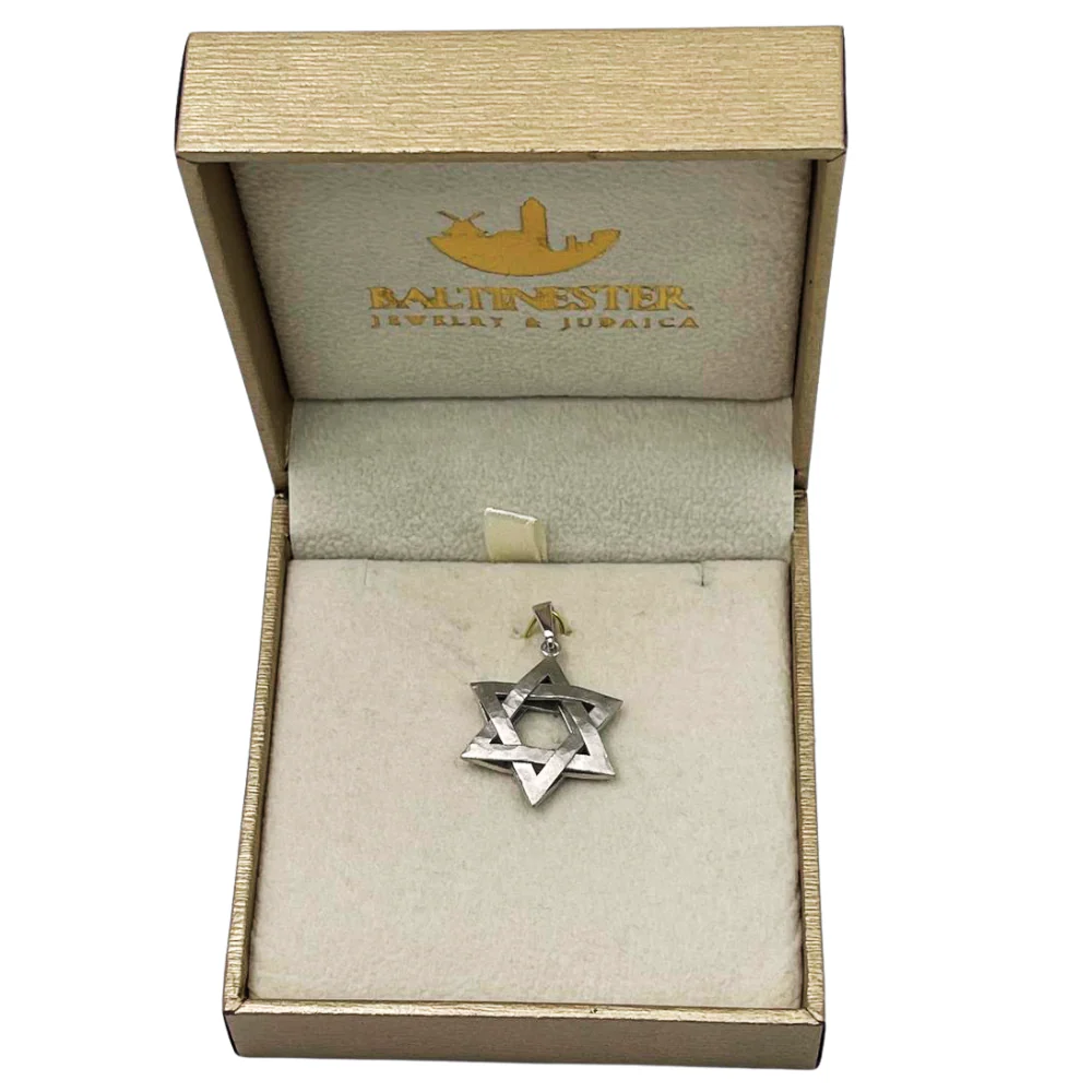 Star of David Textured Interwoven 3D Pendant in 14K Gold - Image 5