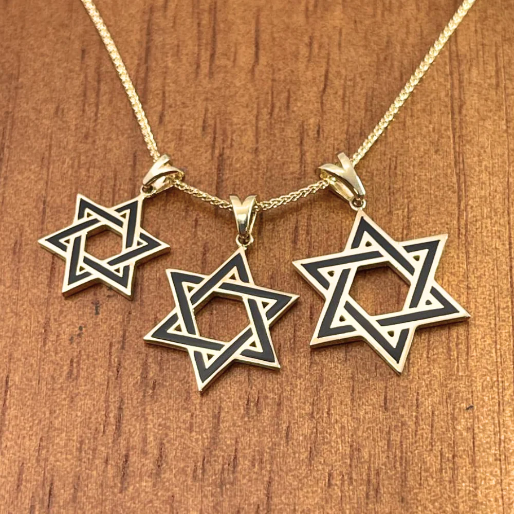 Star of David Pendant in 14K Yellow Gold with Black Enamel - Image 3