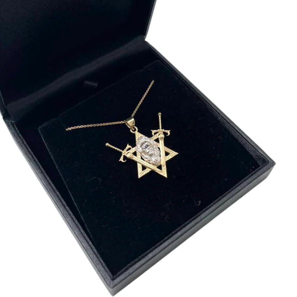 Two Swords Pendant with Lion of Judah and Star of David in 14K Gold - Image 5