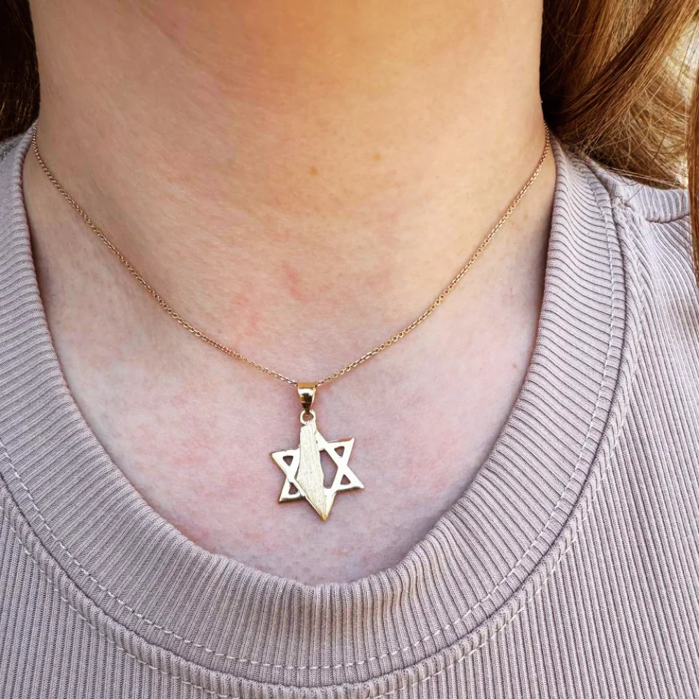 Star of David with Israel Map in 14K Gold Pendant - Image 3