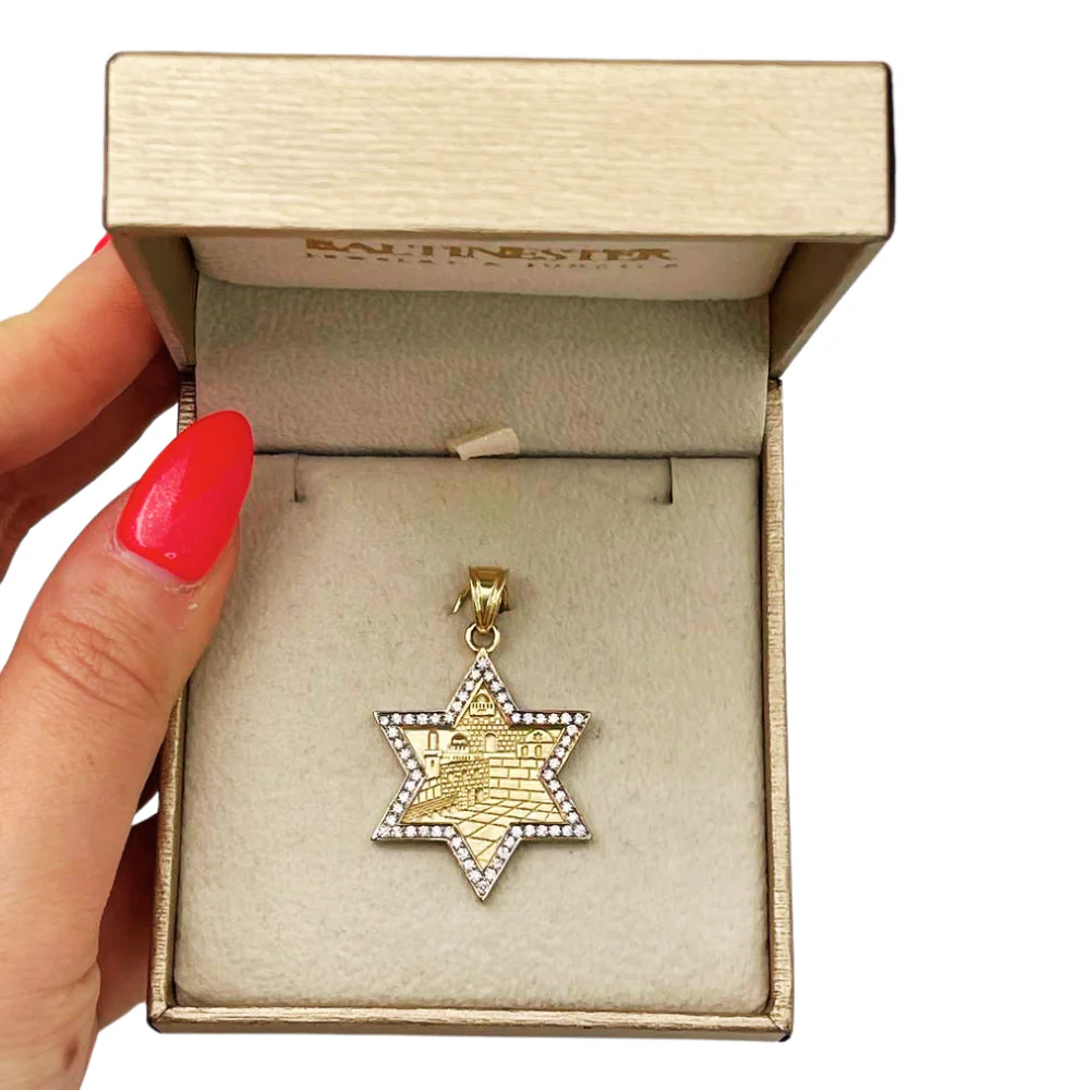 Star of David with Jerusalem Pendant in 14K Gold with Diamond Border - Image 4