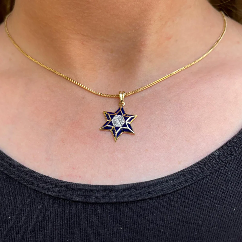 Star of David Pendant - 14K Yellow Gold Blue Enamel Diamond Embedded - Image 3