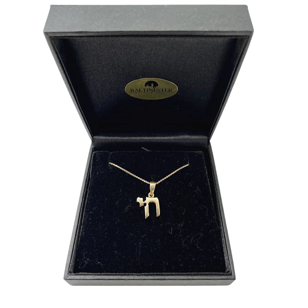 14k Gold Block Letters Hai Pendant - Image 4