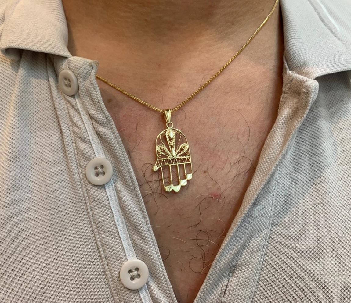 Delicate 14k Gold Filigree Hamsa Pendant - Image 3