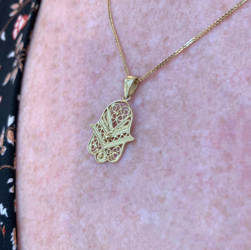 14k Gold Hamsa Filigree Pendant - Image 3