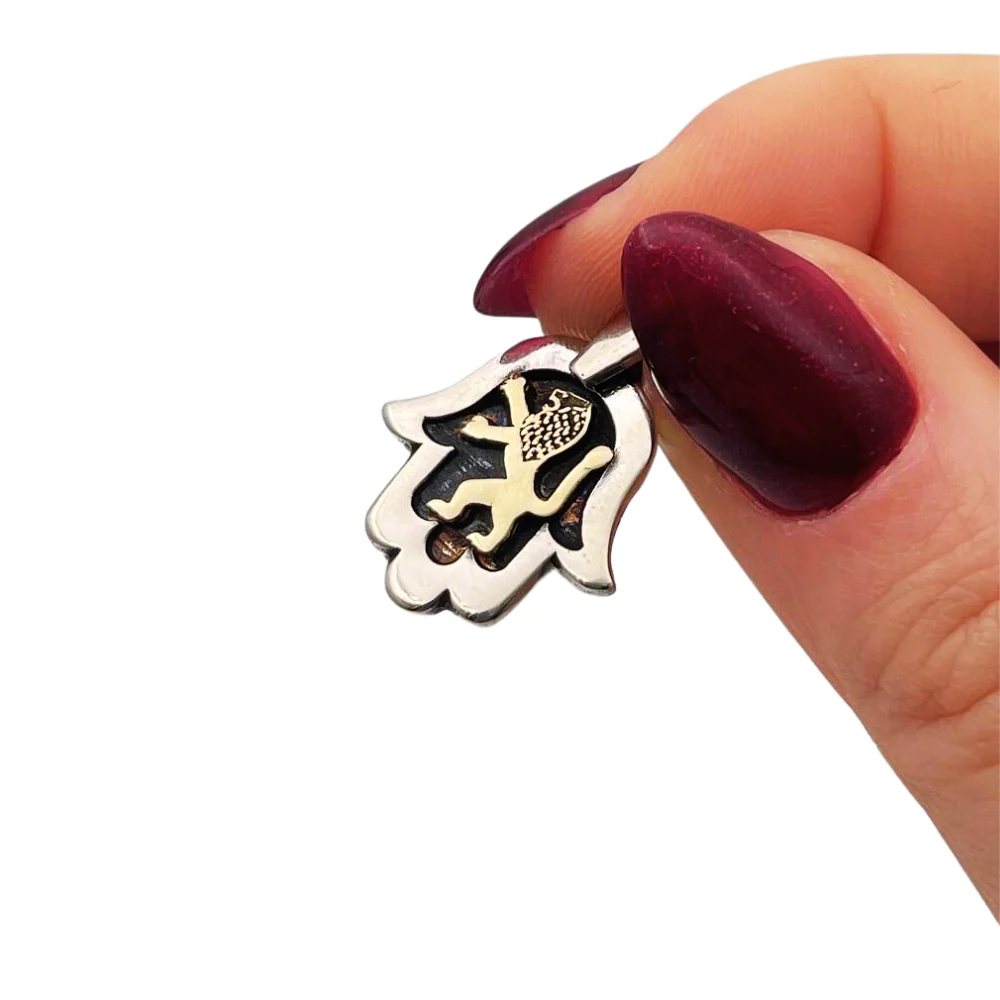 Hamsa Necklace with Lion of Judah in 925 Silver & 9K Gold - Image 3
