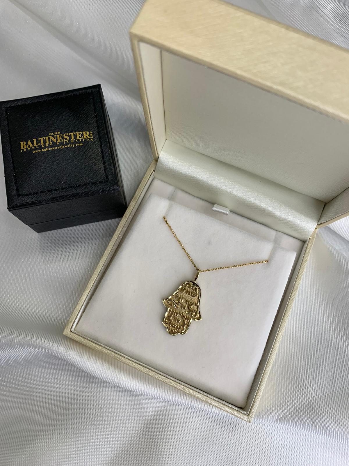 Shema Yisrael Hamsa Pendant in 14k Gold with Diamond-Cut finish - Image 3