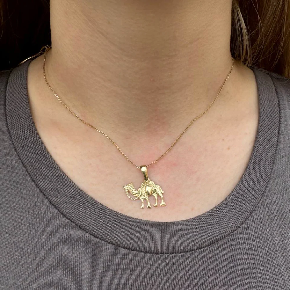 Camel Pendant in 14k Gold - Image 8