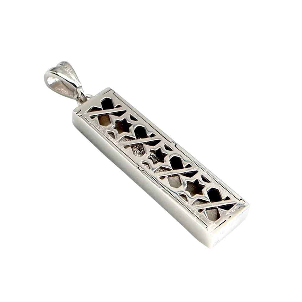 Mezuzah Pendant with Shin and Star of David in 14K Gold - Image 4