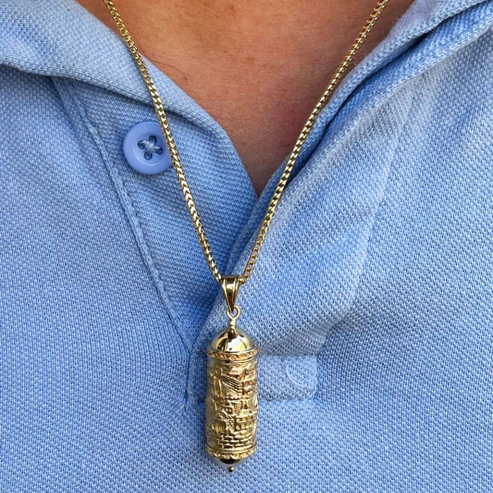 Mezuzah Pendant with Jerusalem Engraved - 14K Gold - Image 5