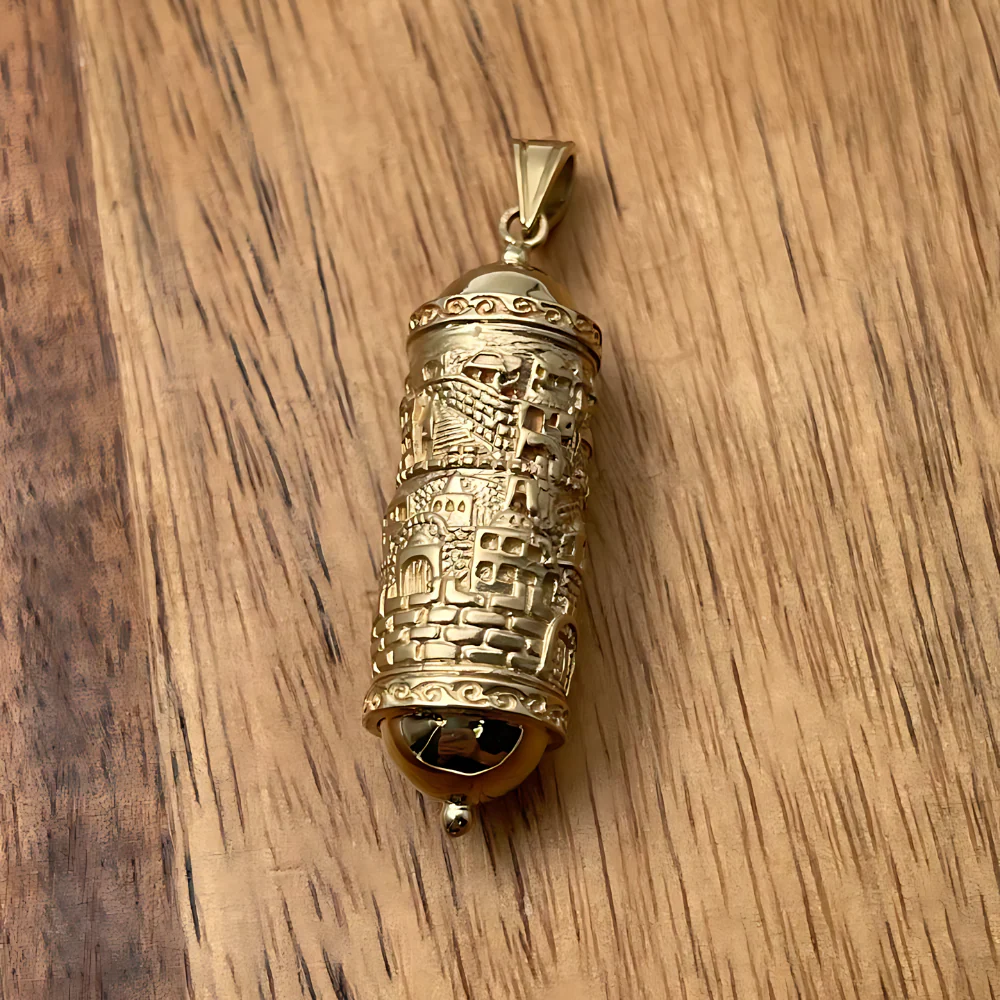 Mezuzah Pendant with Jerusalem Engraved - 14K Gold - Image 6