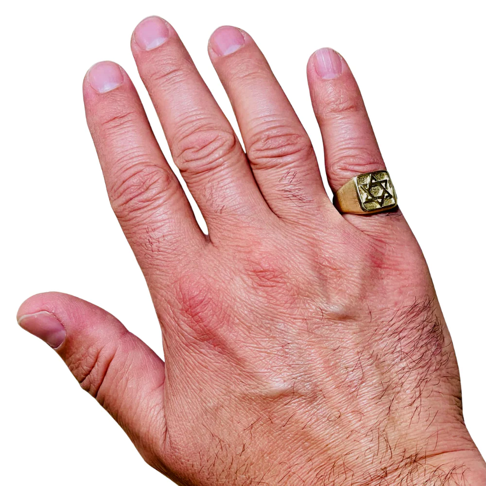 Star of David Signet Ring in 14k Gold - Image 11