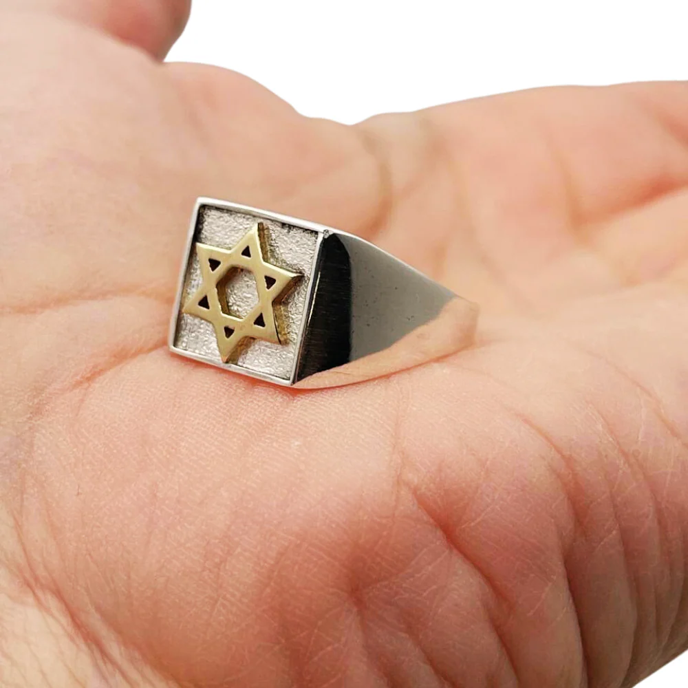 Sterling Silver and Gold Star of David Jewish Signet Ring - Image 2