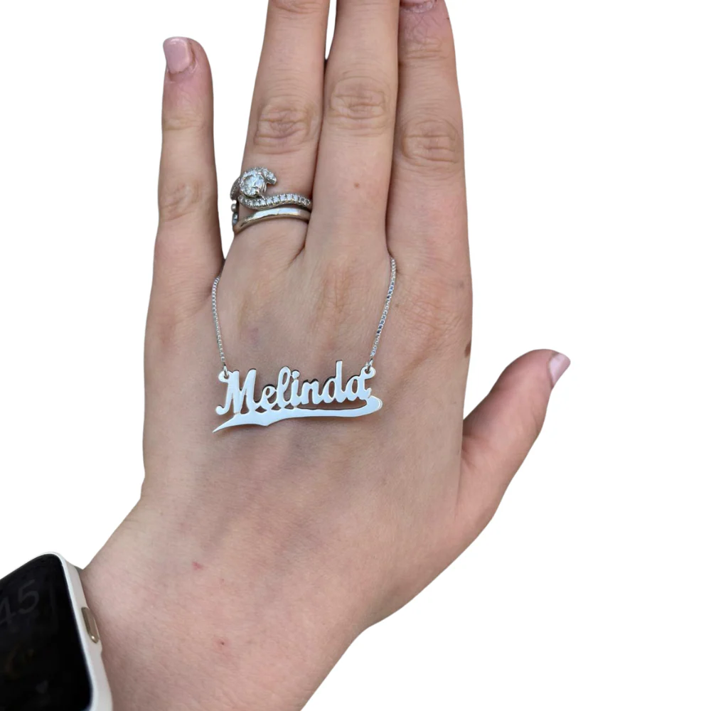 Silver Underlined English Script Name Necklace - Image 3