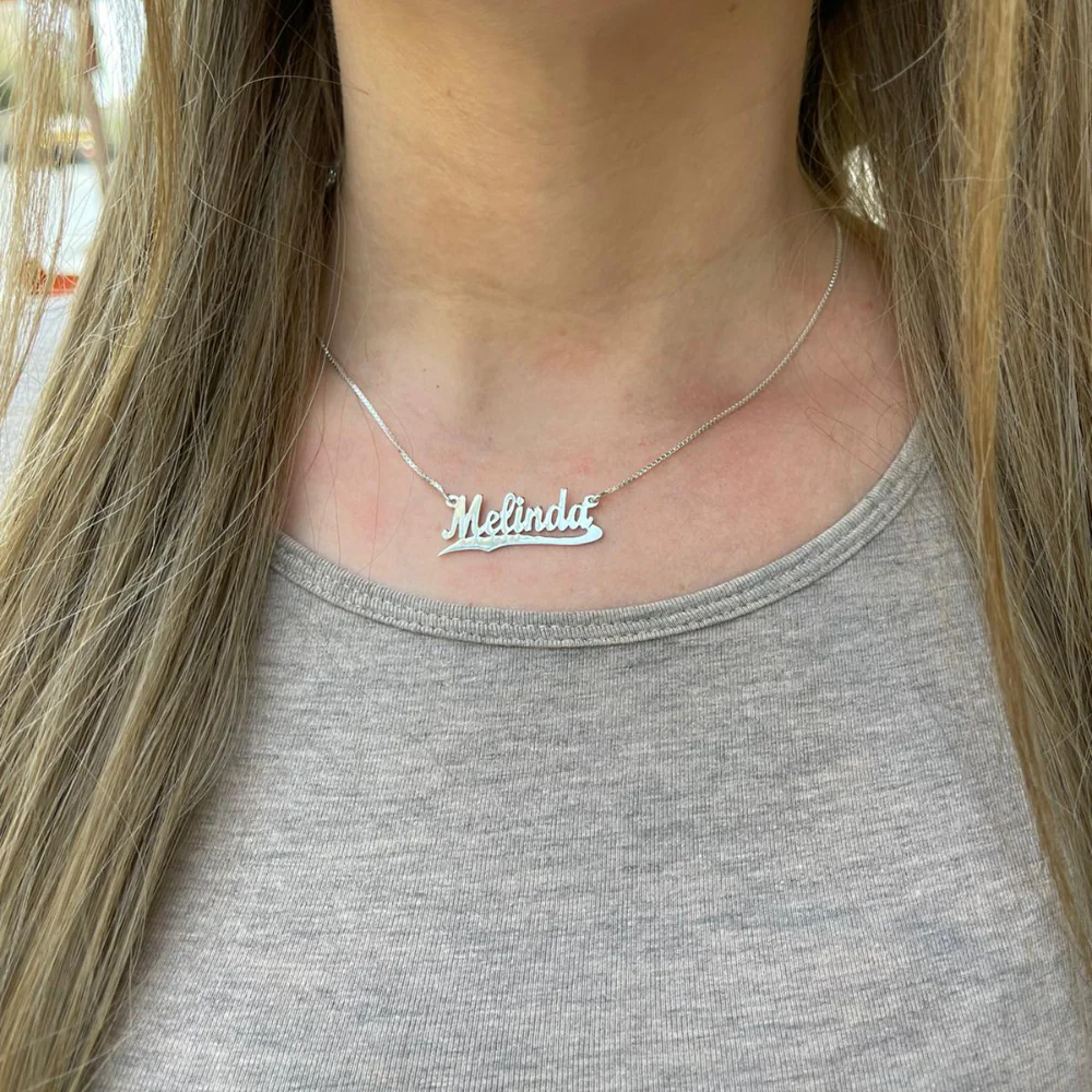 Silver Underlined English Script Name Necklace - Image 6