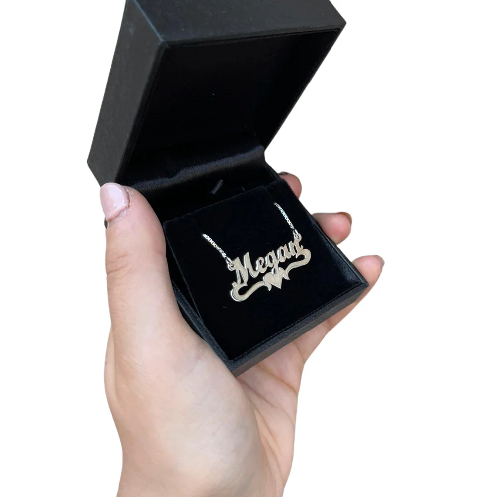 Silver Underline Middle Heart Script Name Necklace - Image 5
