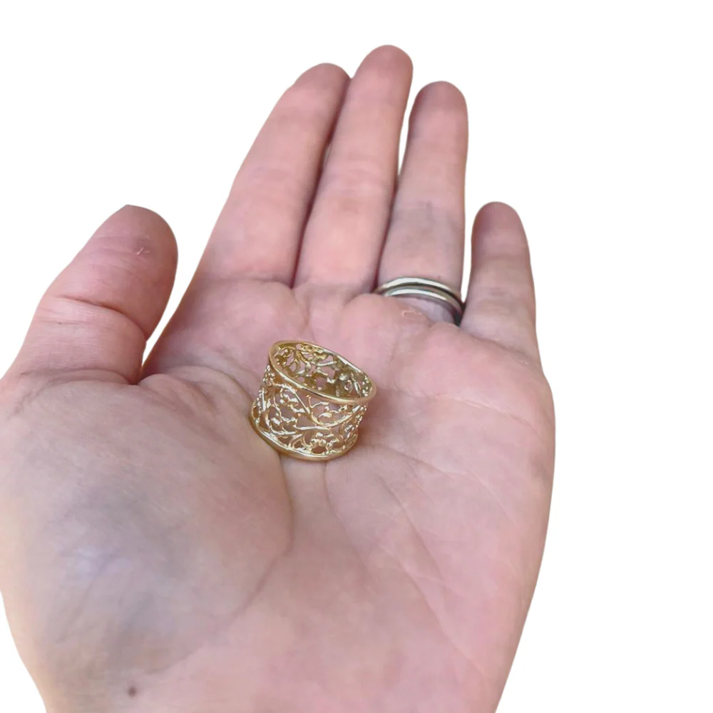 14k Yellow Gold Wide Filigree Ring - Image 5