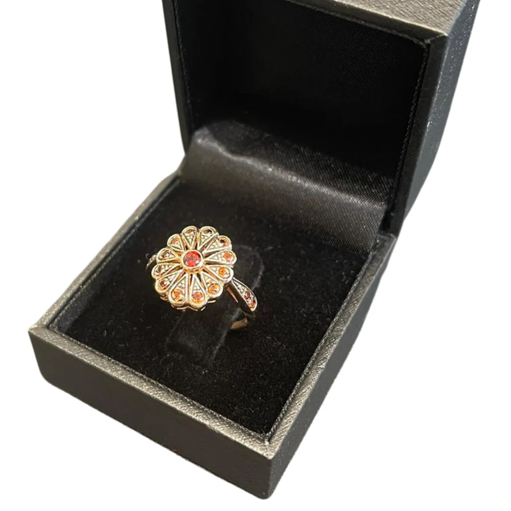 Gold Garnet Ring - 14K Rose Gold Antique Style Garnet Flower Ring - Image 3