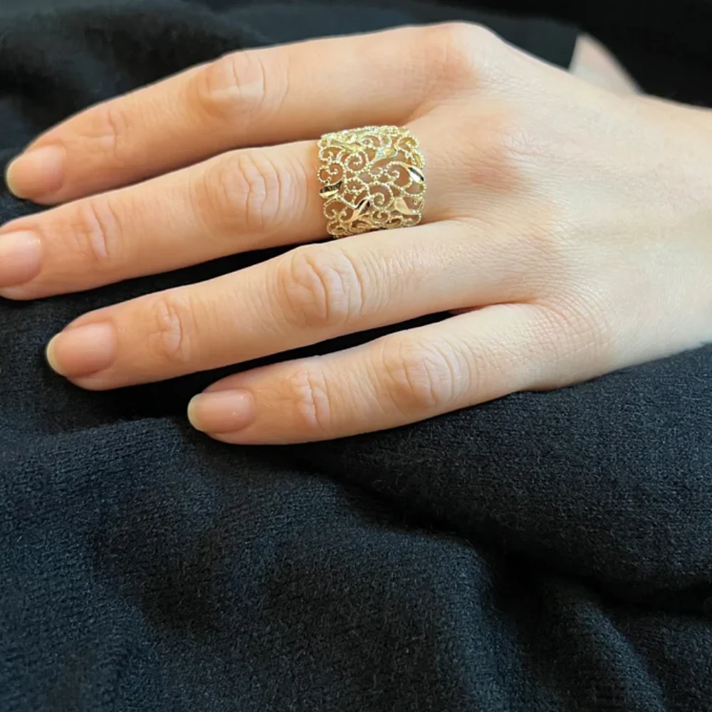 Vintage Style Filigree Ring in 14k Gold - Image 6
