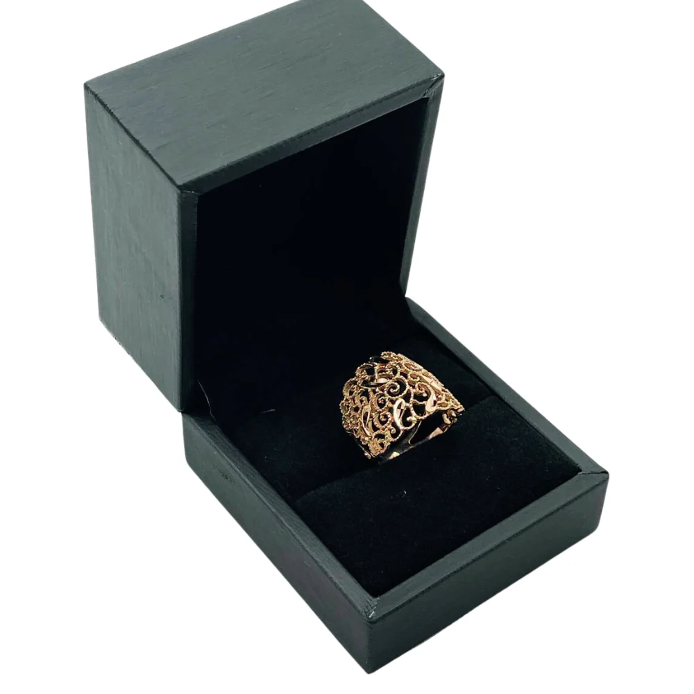Vintage Style Filigree Ring in 14k Gold - Image 8