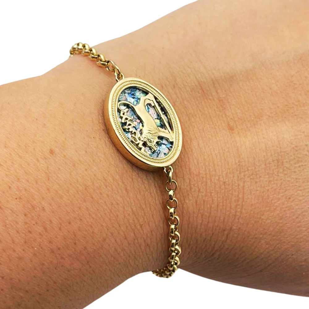 Lion of Megiddo Bracelet in 14K Gold and Roman Glass - Image 3