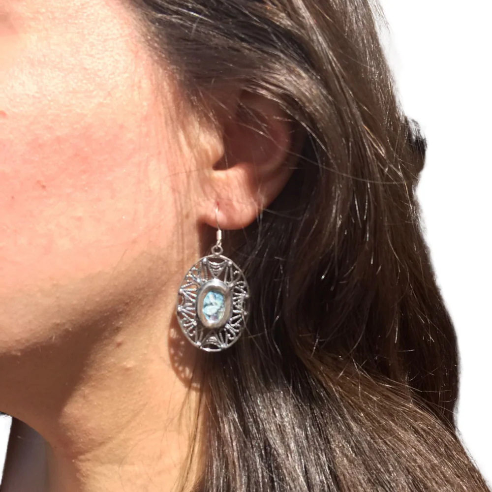 Israeli Roman Glass Sterling Silver Filigree Earrings - Image 4