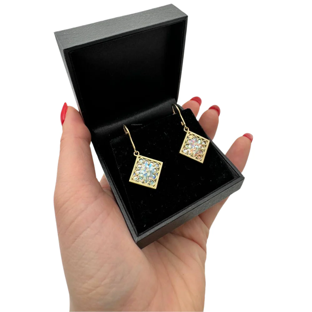 Roman Glass and Yemenite Filigree 14K Gold Earrings - Square - Image 5