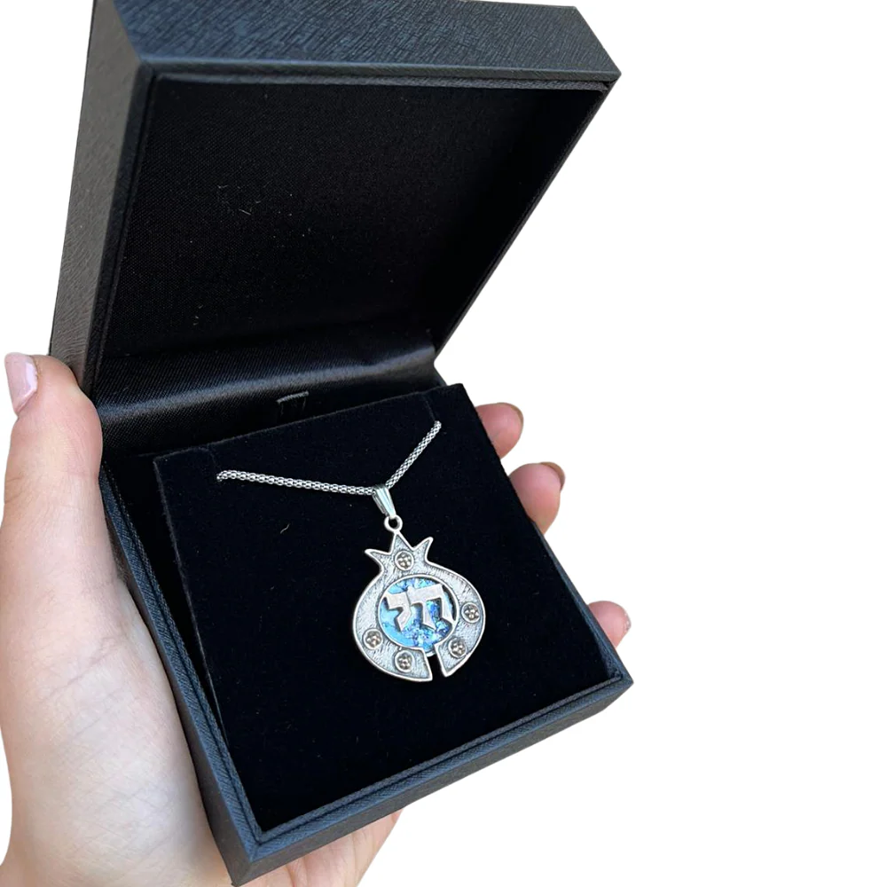 Roman Glass Pomegranate Chai Silver Necklace - Image 6