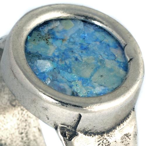 Silver Hammered & Smooth Roman Glass Ring - Image 3