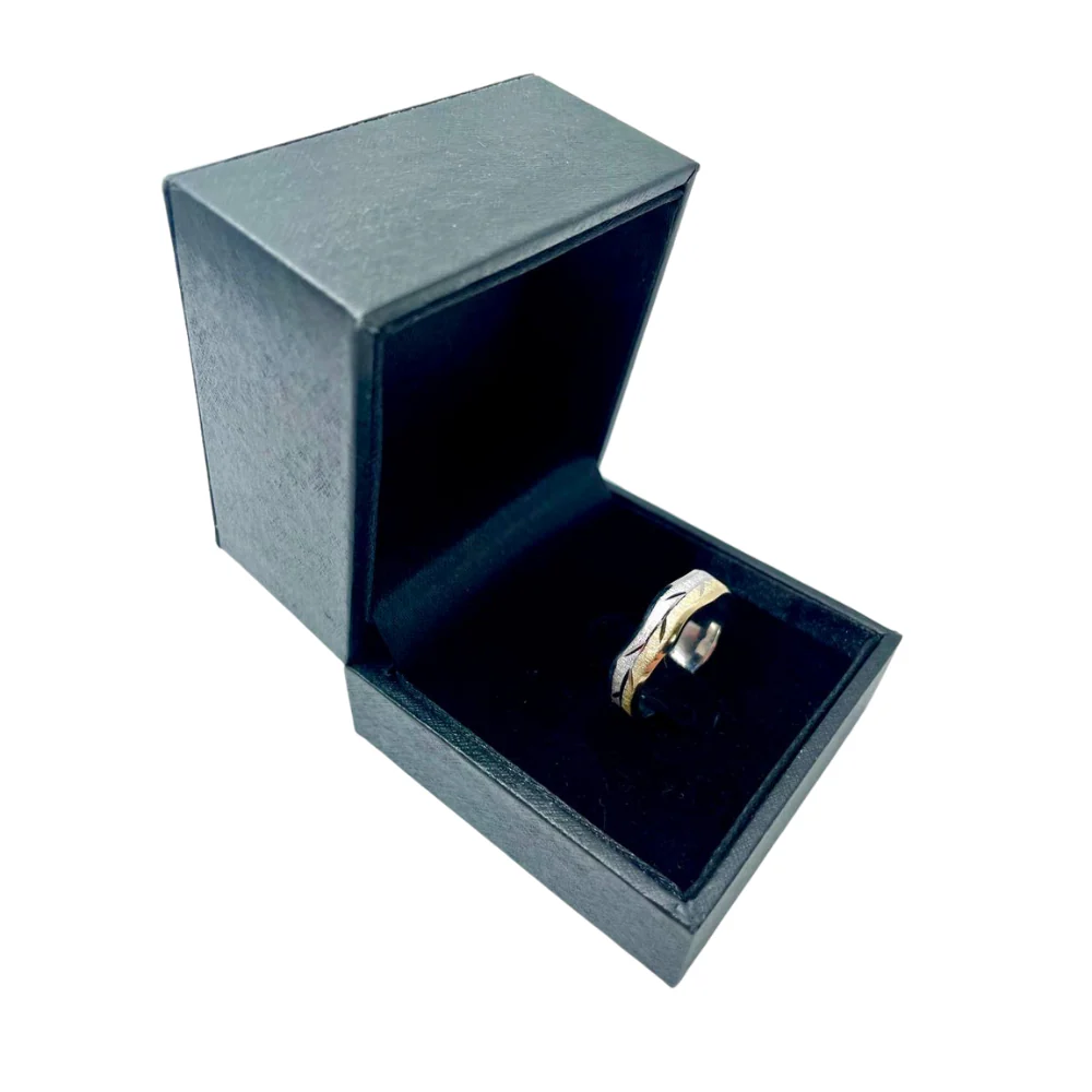 Yellow and White Gold Leaves Wavy Wedding Ring - Image 2